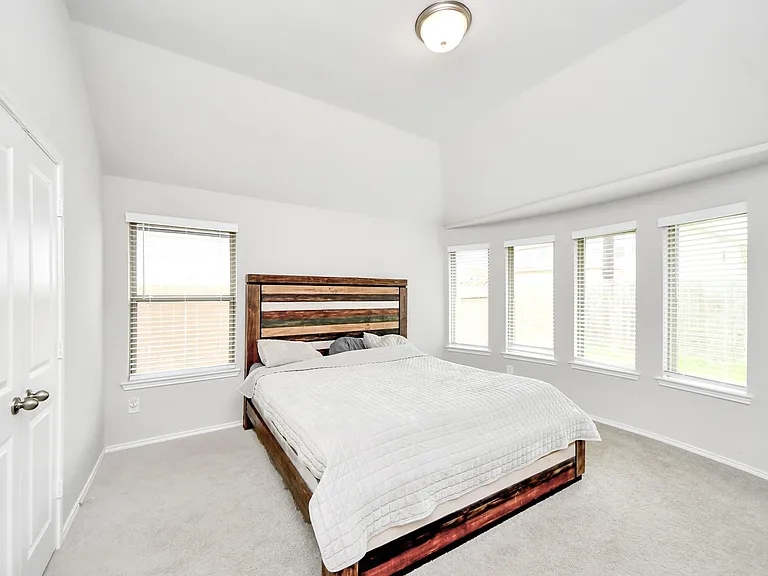 20755 Sunseed Dr — Photo 20