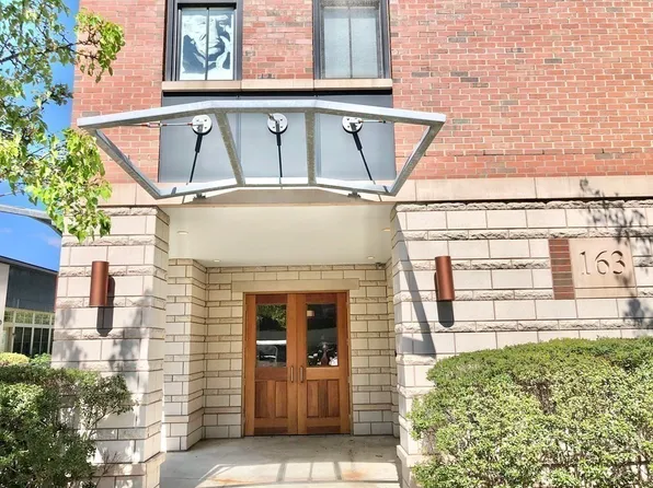 163 Chestnut Hill Ave Ph 1, Brighton, MA 02135