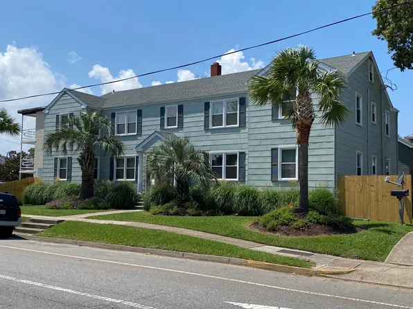 425 22nd St #2, Virginia Beach, VA 23451