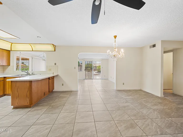 8261 E Fay Ave — Photo 4