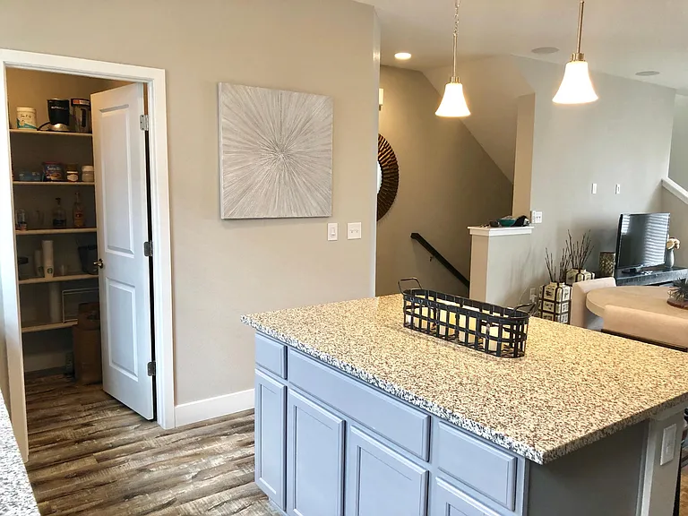 4180 E Warren Ave — Photo 10