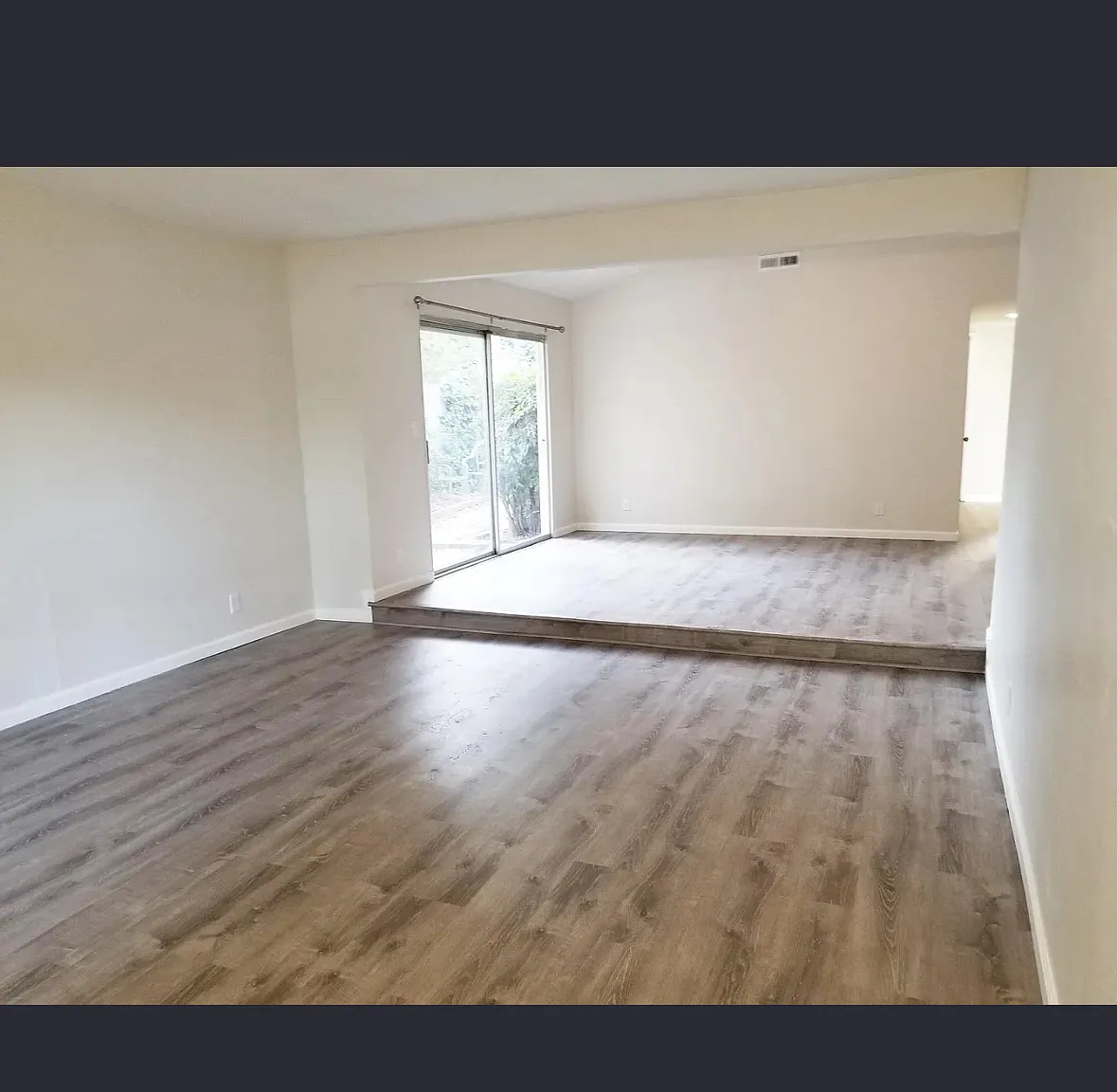 3 bed, 1390 sqft, $3,200 — Photo 2