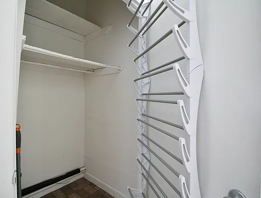 Rented by Julianna Realty Corp | media 20