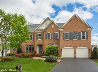 9009 Acadia Park Dr, Bristow, VA 20136