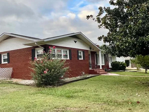44 Crestview Rd, Mountain Home, AR 72653