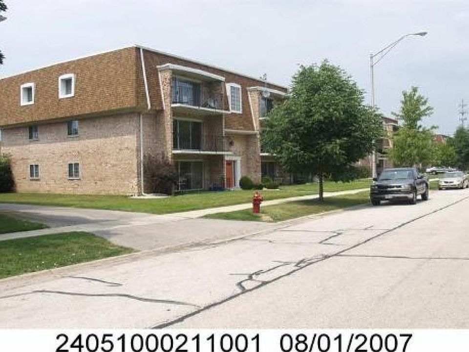 2nd image of 8700 Mobile Ave APT A
