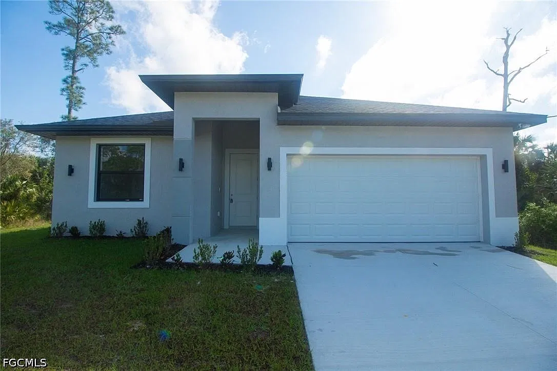 3 bed, 2.5 bath, 1503 sqft, $2,000 — Photo 1