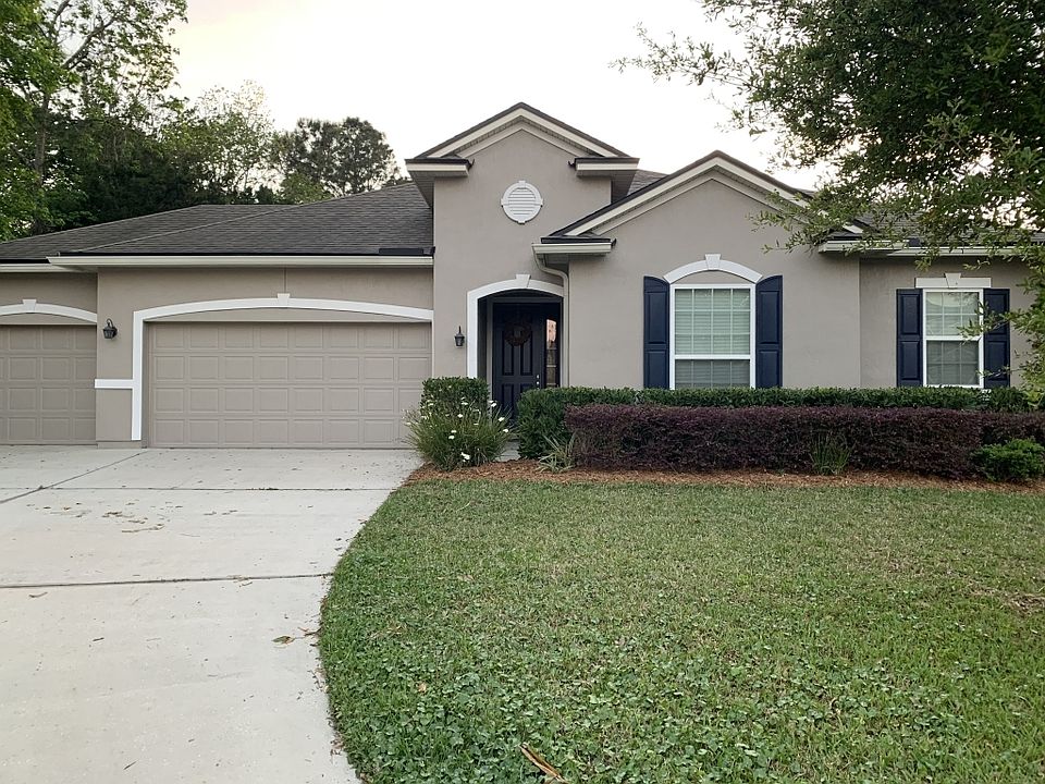 1st image of 12268 Silverthorn Ct