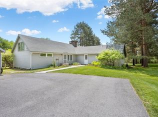 7104 College Hill Rd, Clinton, NY 13323