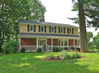 114 Bently Down Dr, Coraopolis, PA