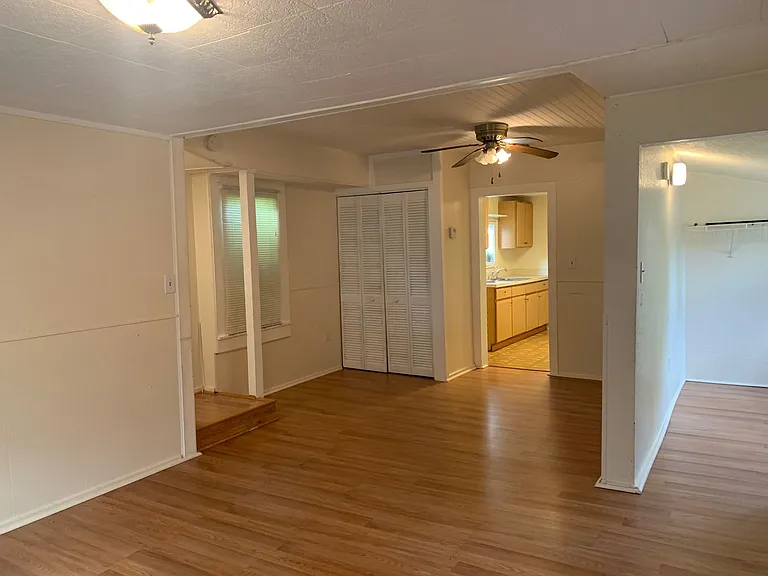1420 New York Ave — Photo 10
