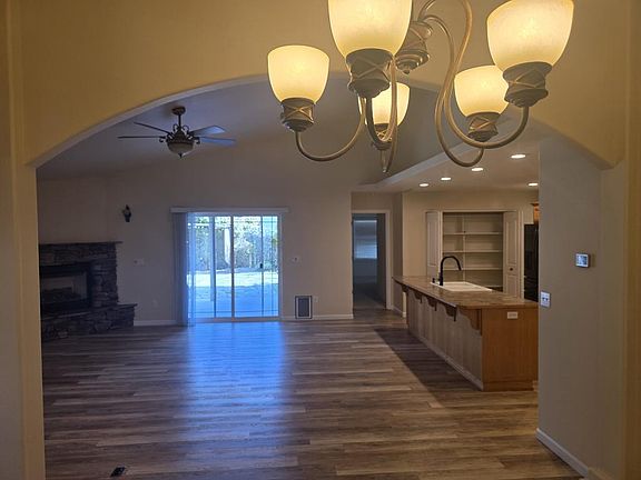 2nd image of 109 SW Otter Ct