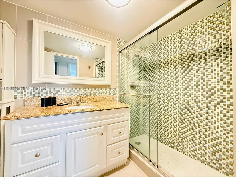 17011 N Bay Rd #202 — Photo 15
