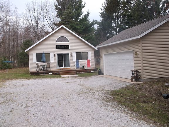 2nd image of 639 N 22nd Ave