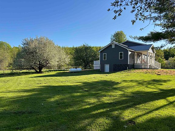 4th image of 209 Tabor Hill Road