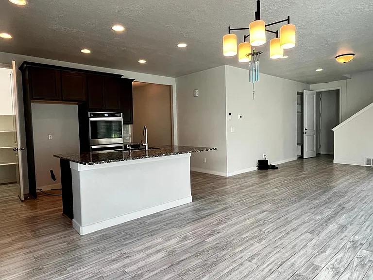 3552 W Alta Loma Ln — Photo 7