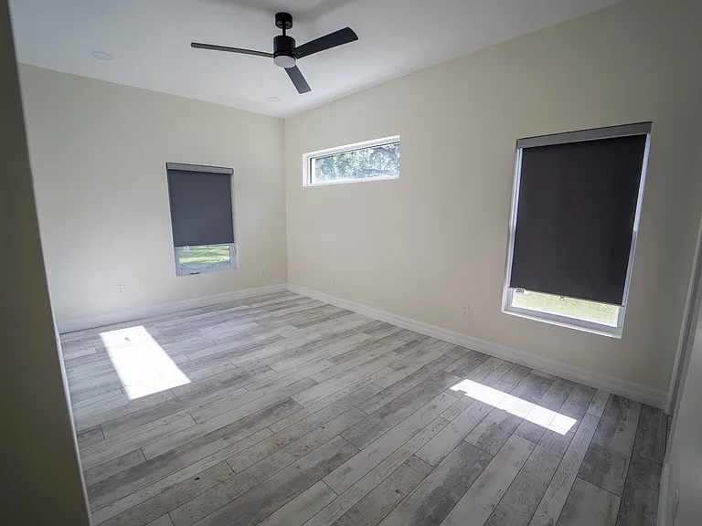 2902 Robinson Rd — Photo 12