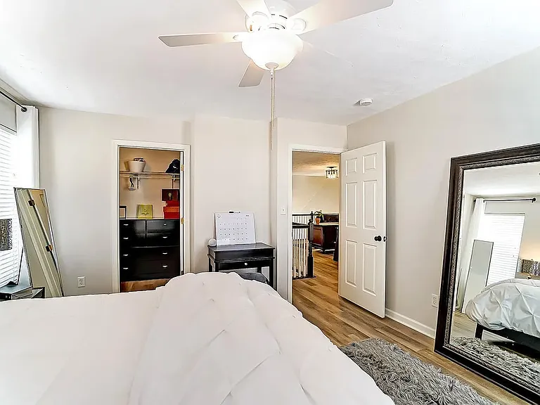 9766 Cobblewood Ct — Photo 14