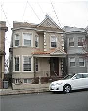 2nd image of 43 Woodland Ave