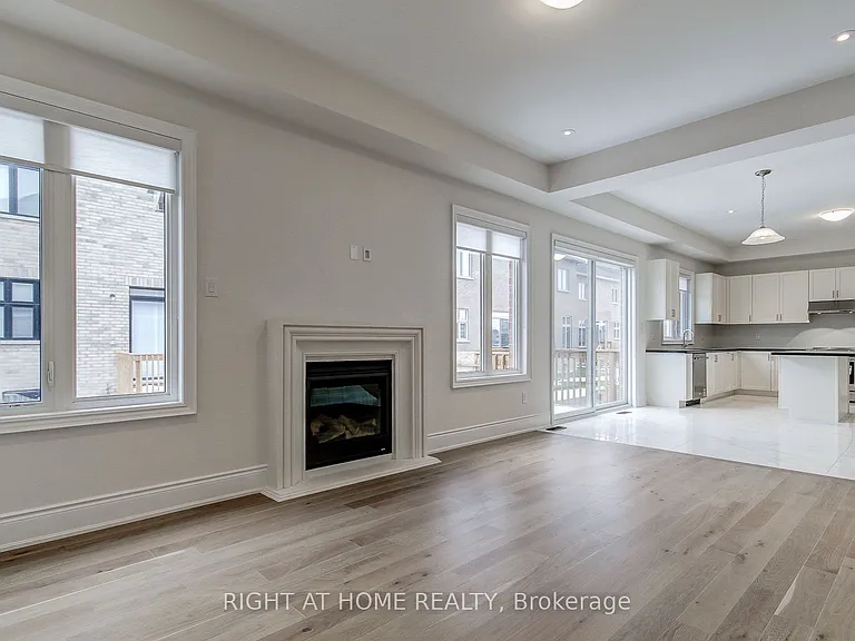 51 Lorrain Hand Cres — Photo 20