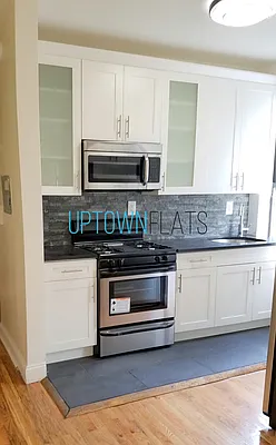 Rented by Uptown Flats LLC | media 15