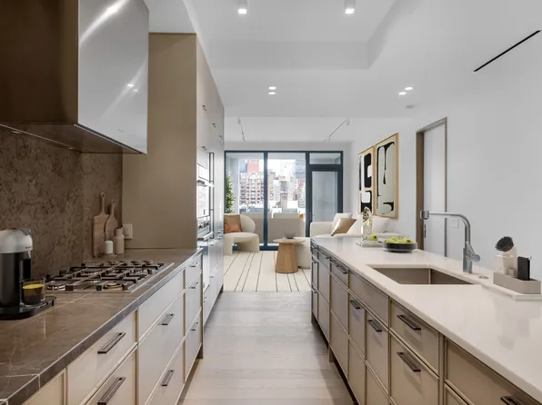 90 Lexington Avenue 9A image 3 of 13