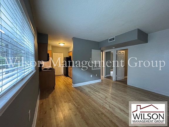 5th image of 225 E New Hampshire St APT 5