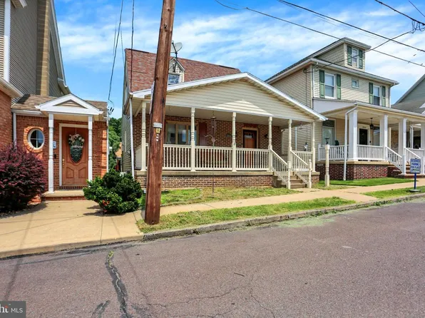 1048 Pine St, Kulpmont, PA 17834
