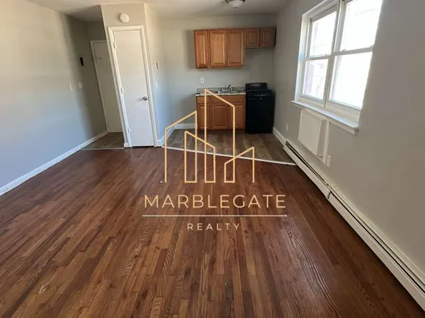 394 Stuyvesant Ave #33C, Irvington, NJ 07111