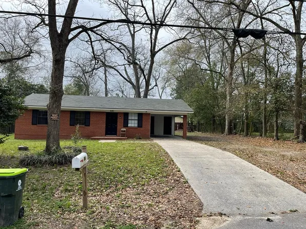 630 Bryan St, Douglas, GA 31533