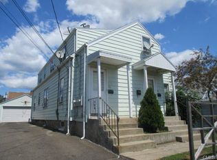 72 Everett St, Bridgeport, CT 06606