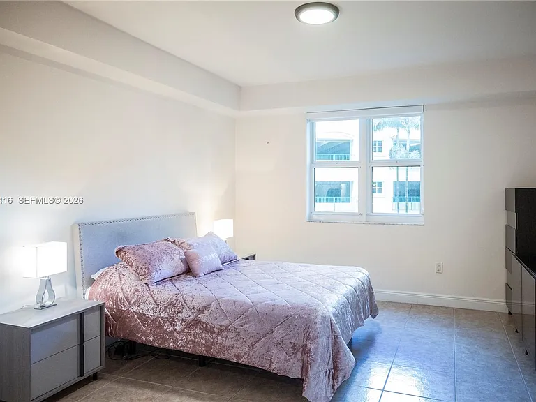 19900 E Country Club Dr #318 — Photo 8