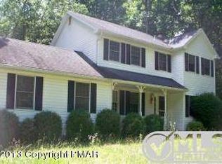 605 Sunlite Ln, Stroudsburg, PA 18360