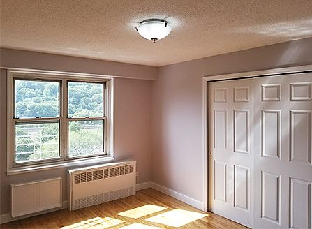 4th image of 1655 Undercliff Ave APT 6B