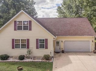 709 Kensington Pl, O Fallon, IL 62269