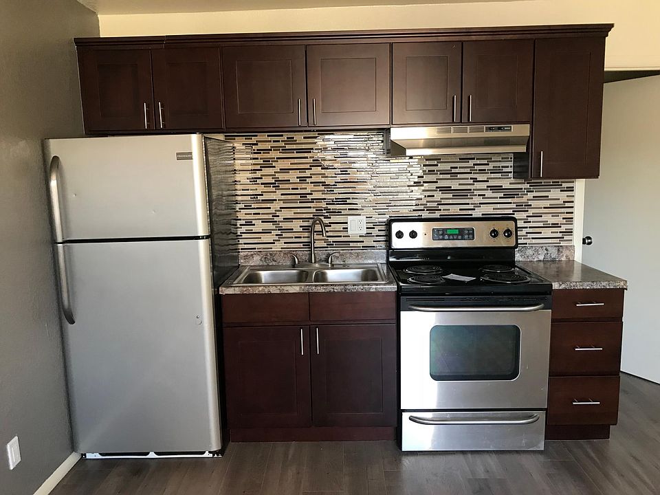 1st image of 1829 N 45th Ave APT 1095