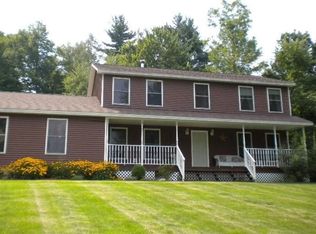517 W Farm Woods Rd, Fort Ann, NY 12827