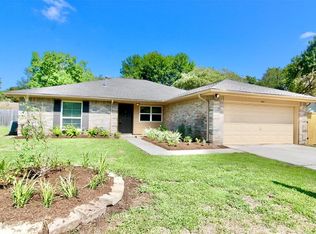 715 Land Grant Dr, Richmond, TX 77406
