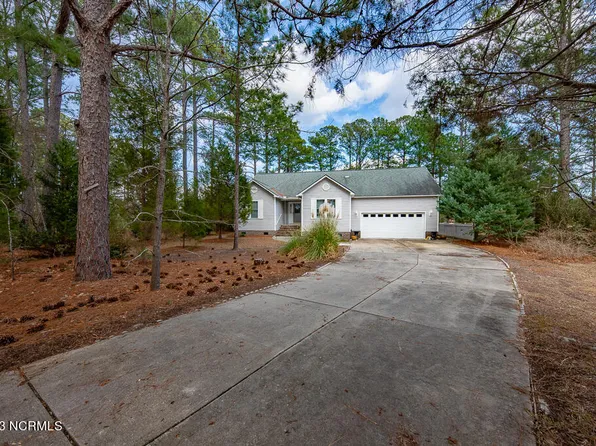 6205 Falcon Drive, New Bern, NC 28560