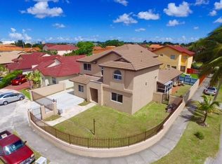 15625 SW 59th St, Miami, FL 33193