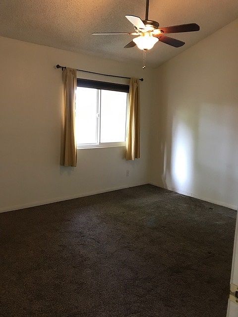 2nd image of 915 Marlin Dr