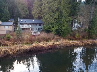 12 Nighthawk Cir, Bellingham, WA 98229