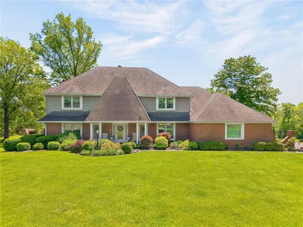 12918 Lakeland Dr, Country Club, MO 64506