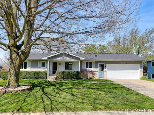 3101 Beechforest St, Hudsonville, MI 49426