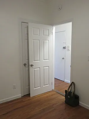 Rented by Space Real Estate | media 31