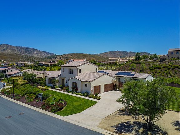 4th image of 16879 Crescent Creek Dr #81