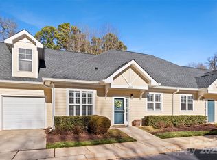 1009 Davant Ln, Charlotte, NC 28209