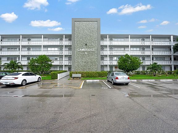 2nd image of 2146 Cambridge G