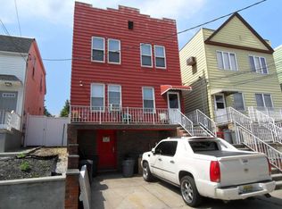 30 W 52nd St APT 4, Bayonne, NJ 07002