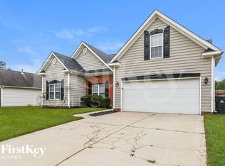 6127 Goldenfield Dr, Charlotte, NC 28269